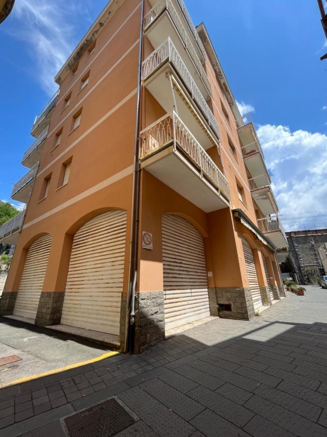 Moneglia Beach Downtown Екстериор снимка